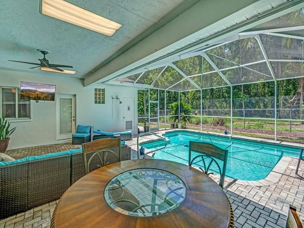 8711 Crescent Forest Boulevard, New Port Richey, FL 34654 Photo