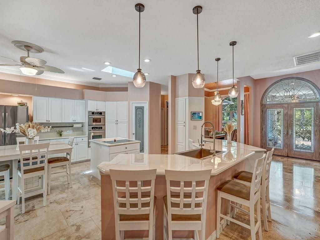 8711 Crescent Forest Boulevard, New Port Richey, FL 34654 Photo