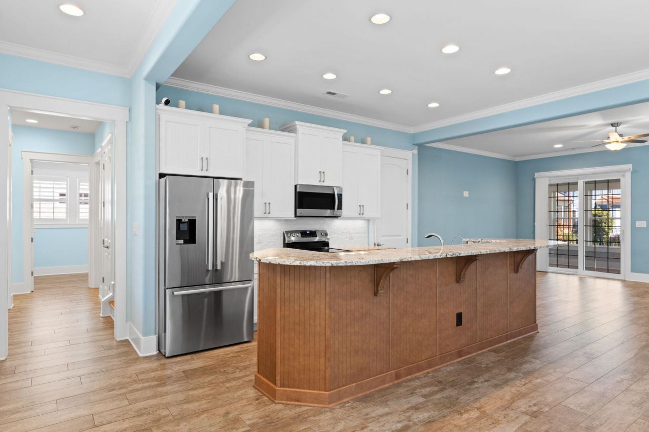 600 Waterbridge Blvd. Photo 11