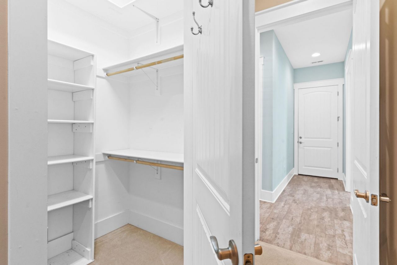 600 Waterbridge Blvd. Photo 22