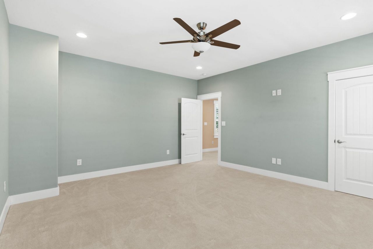 600 Waterbridge Blvd. Photo 29