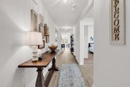 315 Woodcross Court photo 4