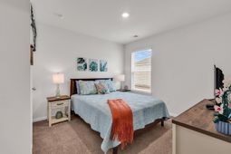 315 Woodcross Court photo 4