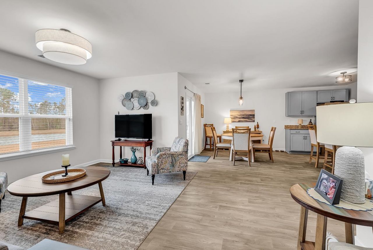 315 Woodcross Court Photo 32