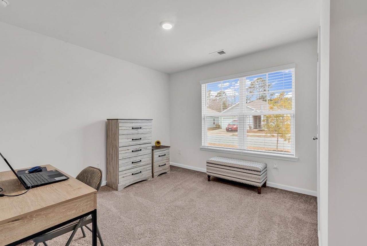 315 Woodcross Court Photo 5