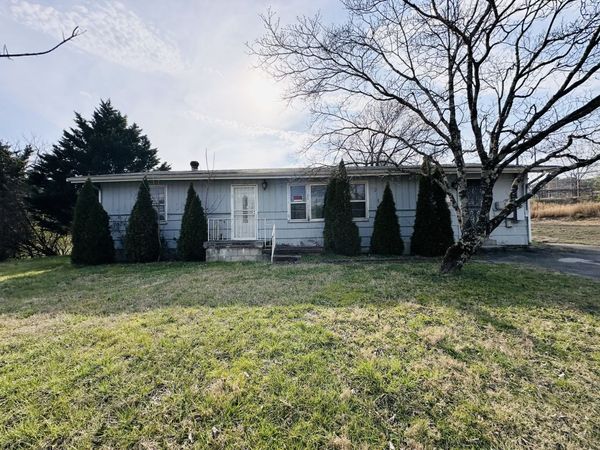 4320 Bonny Oaks Dr, Chattanooga, TN 37416