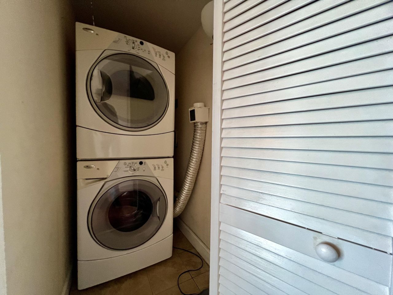 14 Lockwood Drive Photo 21