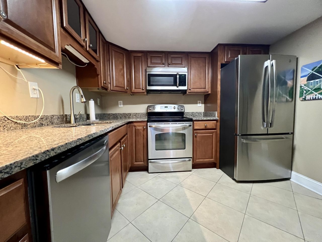 14 Lockwood Drive Photo 5