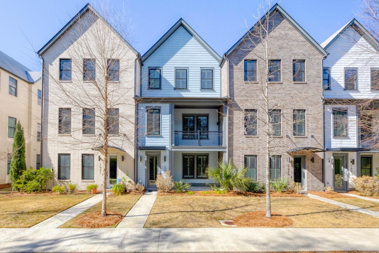 1623 Florentia Street Photo 1