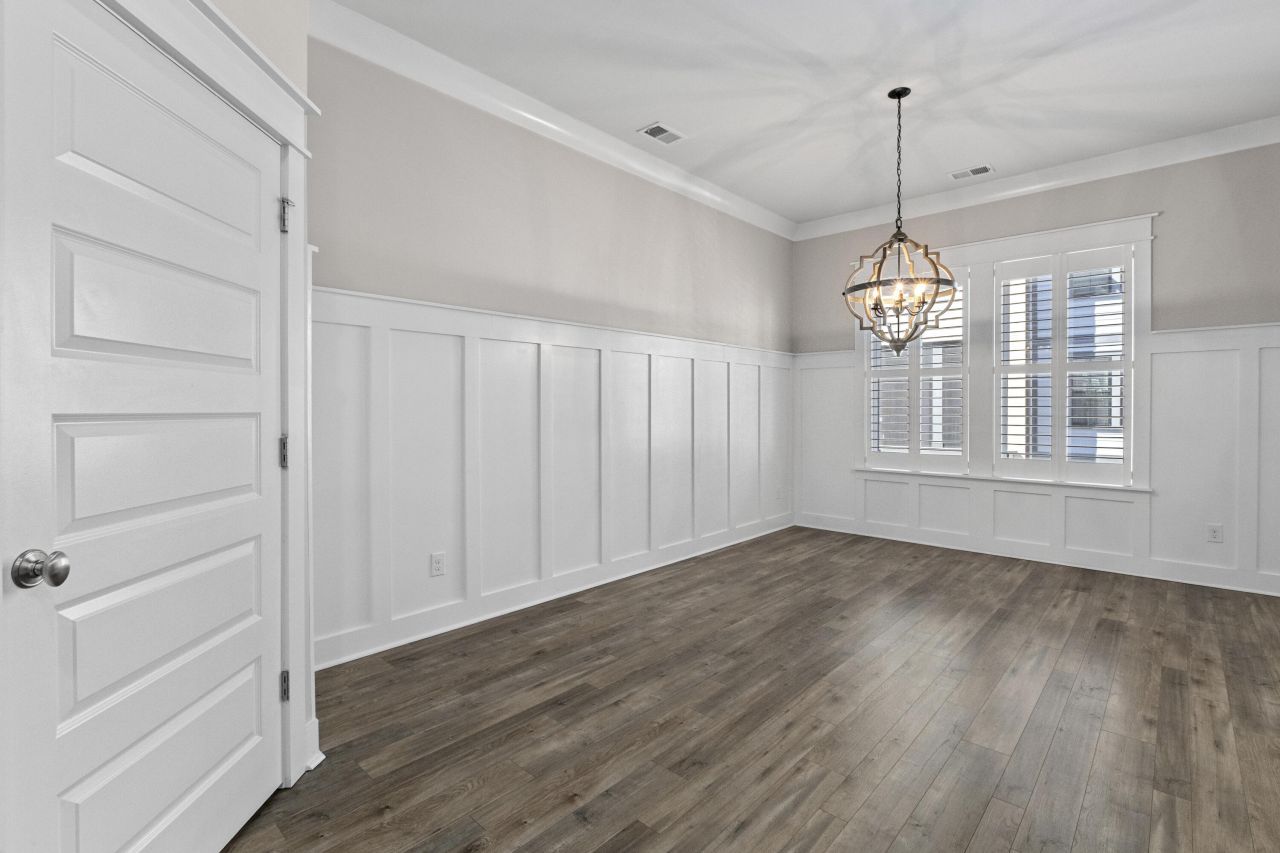 1623 Florentia Street Photo 10