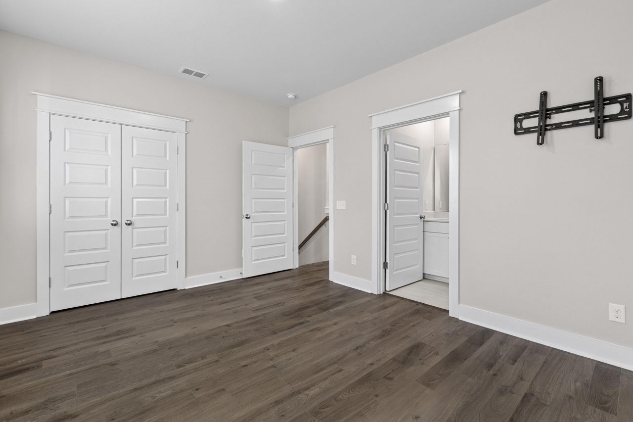 1623 Florentia Street Photo 27