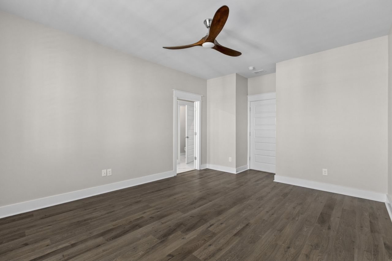 1623 Florentia Street Photo 34