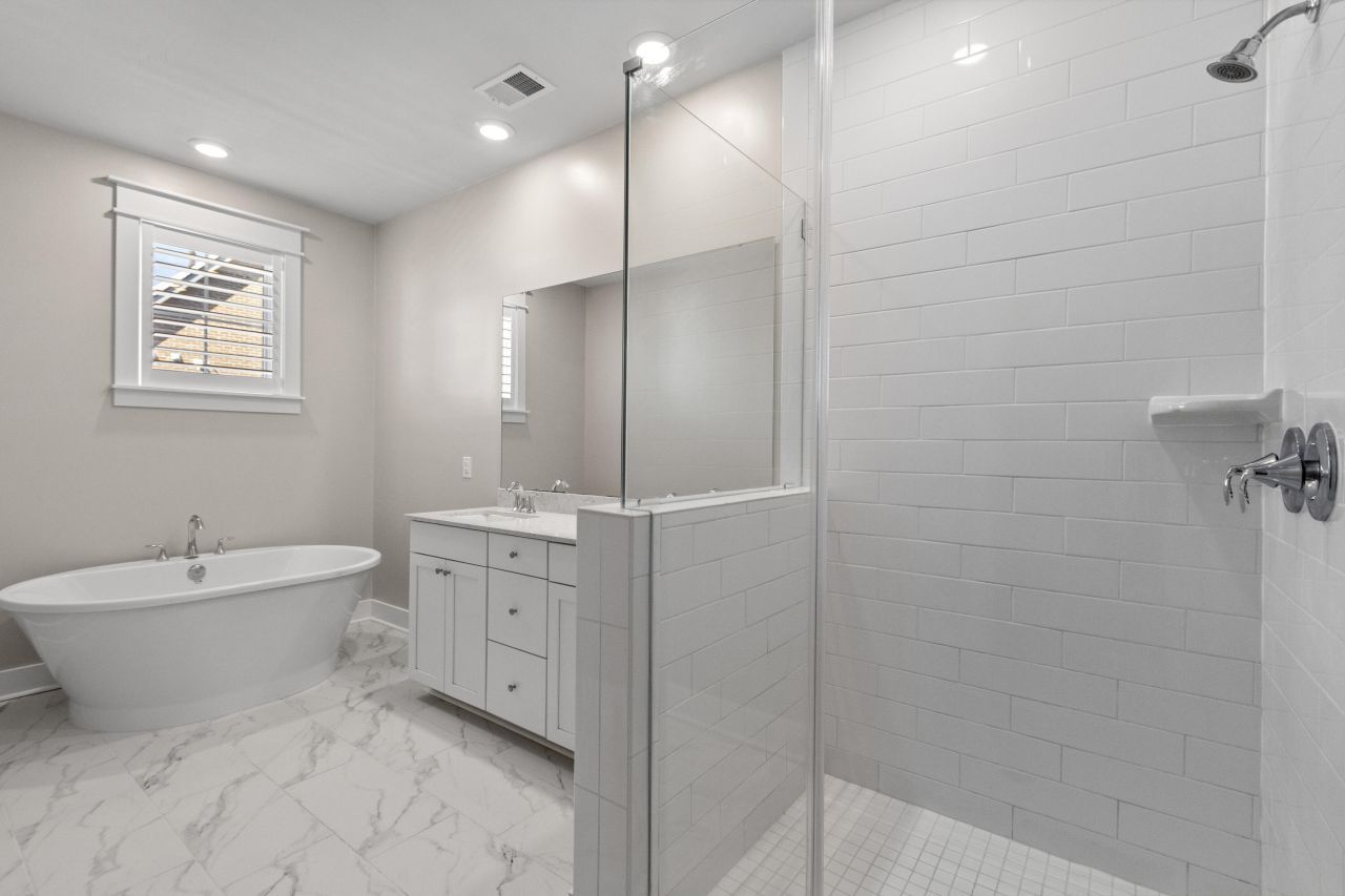 1623 Florentia Street Photo 36