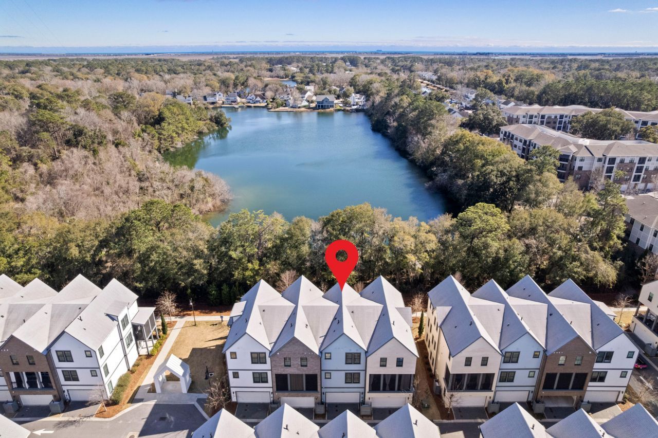 1623 Florentia Street Photo 45