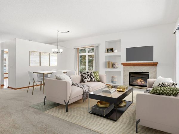 10395 Lancaster Cove, Woodbury, MN 55129