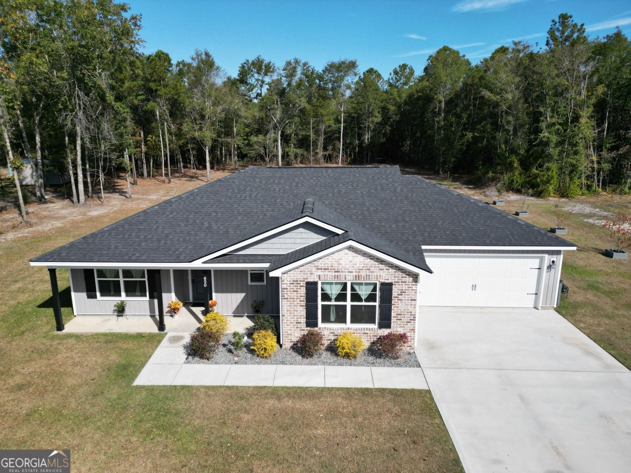 650 Linden Drive, Jesup, GA 31545 Main Photo