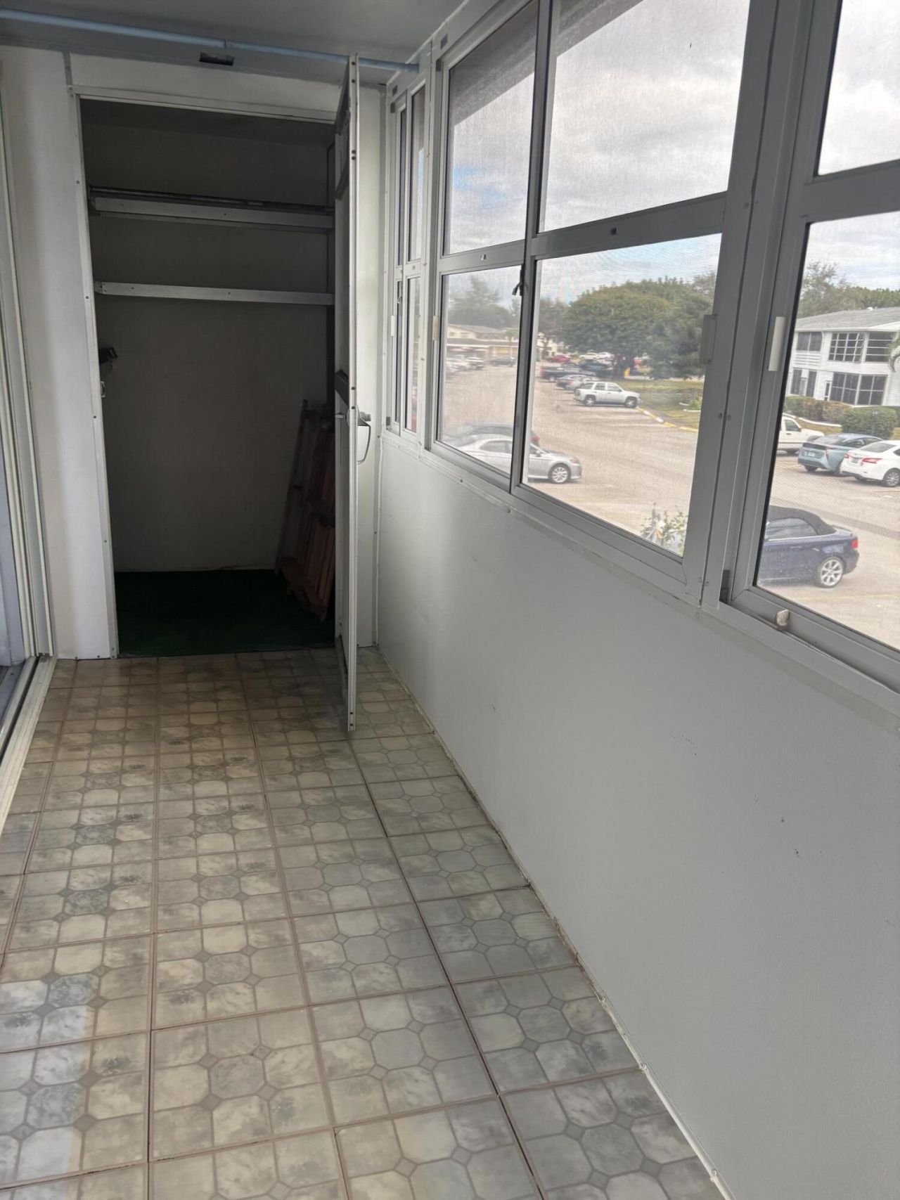 81 Windsor D, West Palm Beach, FL 33417 Photo