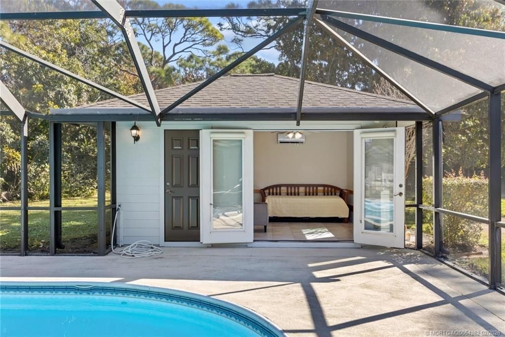 571 NE Town Terrace, Jensen Beach, FL 34957 Photo