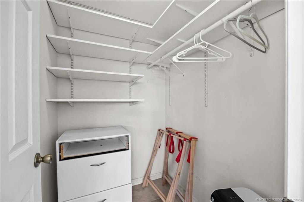 571 NE Town Terrace, Jensen Beach, FL 34957 Photo