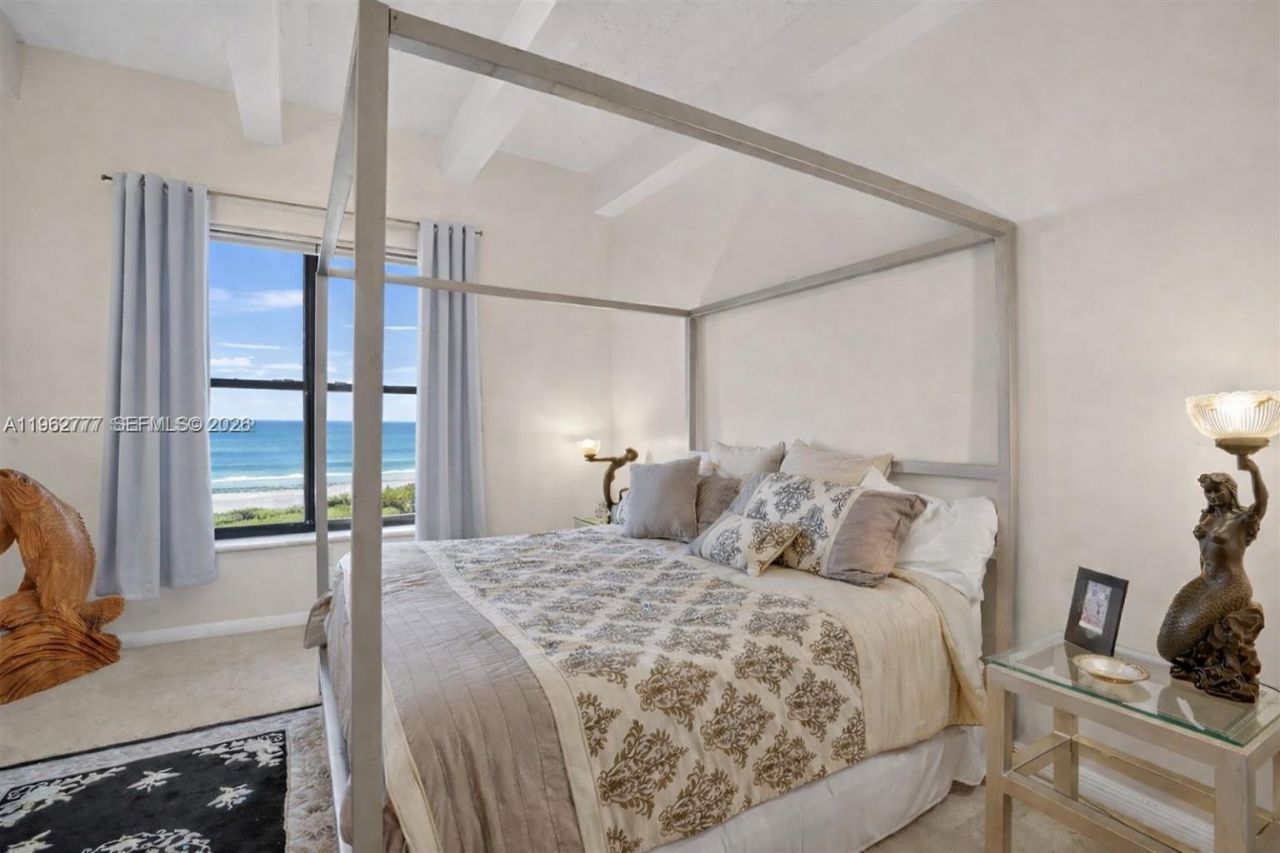 1330 Ocean Dr , Unit R7C, Miami Beach, FL 33139 Photo