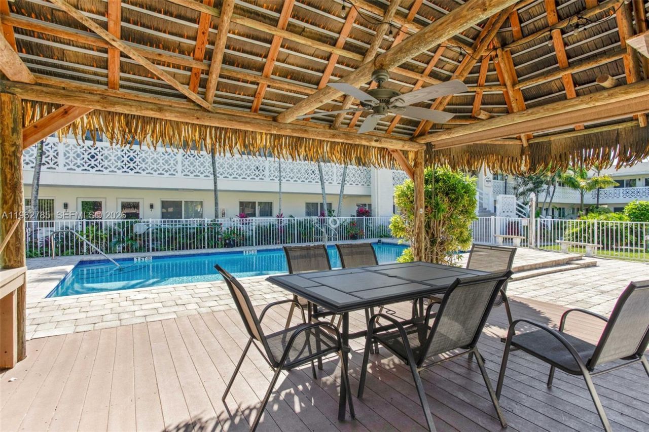 1446 Hayes St , Unit 9, Hollywood, FL 33020 Photo