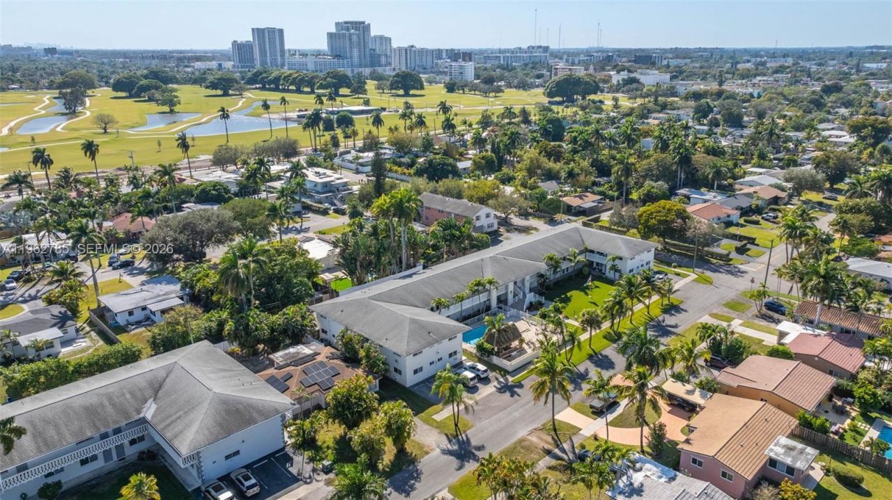 1446 Hayes St , Unit 9, Hollywood, FL 33020 Photo