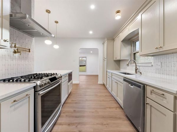 2317 Gibbs Williams Circle, Dallas, TX 75224