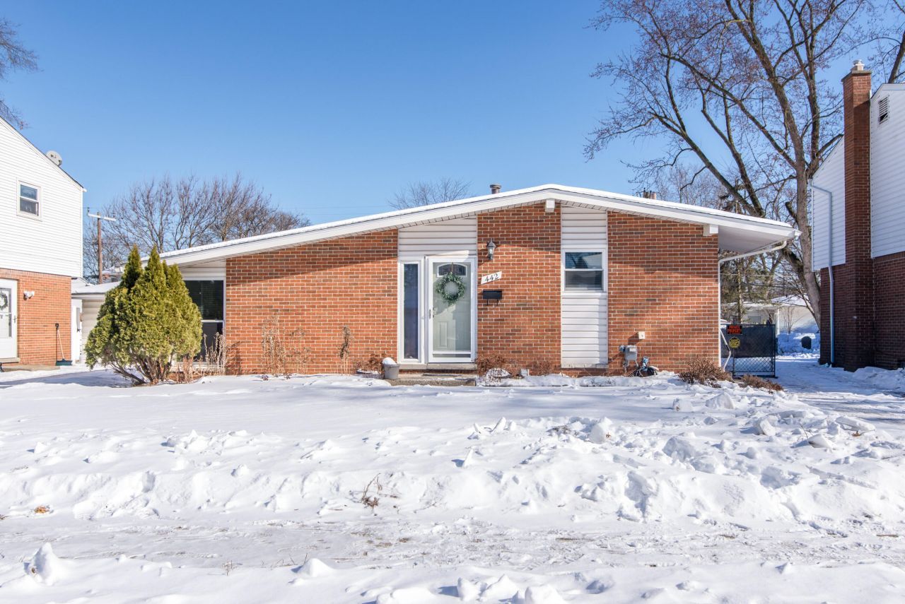 442 N Dobson Street, Westland, MI 48185 Main Photo