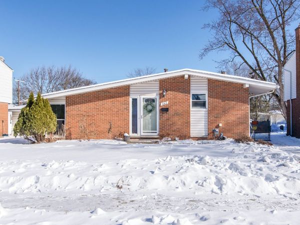 442 N Dobson Street, Westland, MI 48185