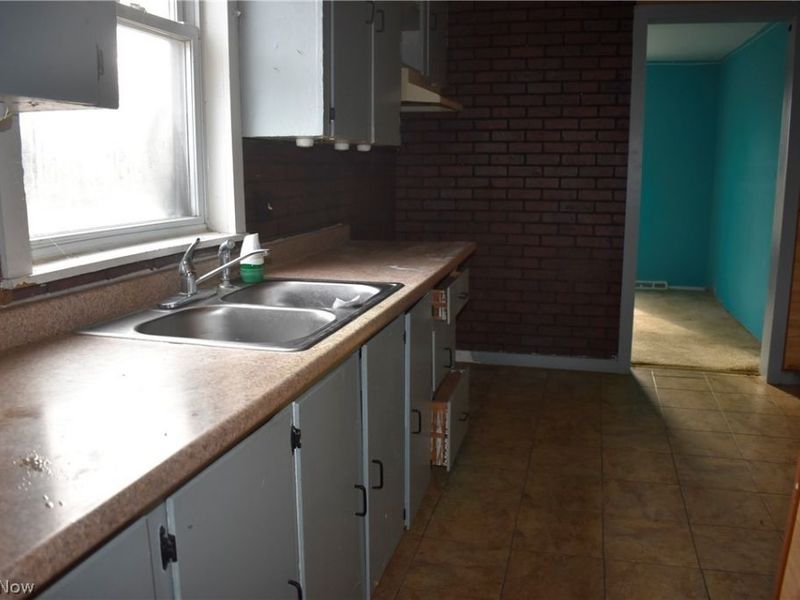 39144 State Route 558, Leetonia, OH 44431 Photo 5