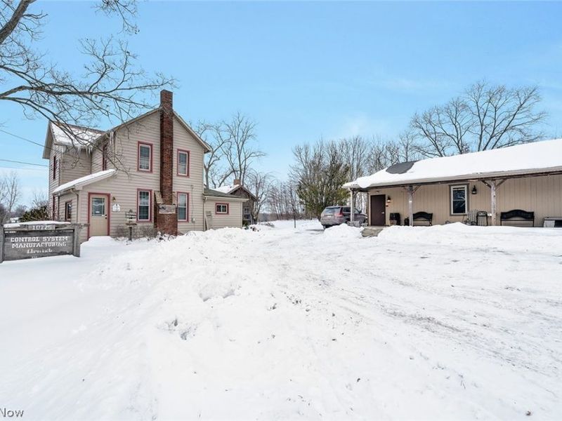 10725 Struthers Road, New Middletown, OH 44442 Photo 2