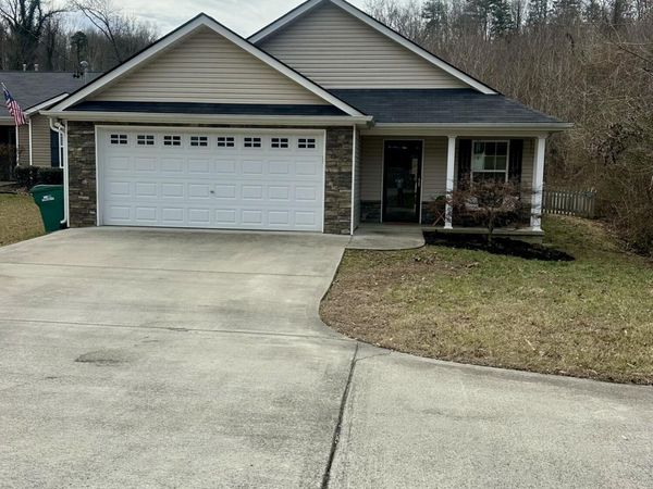 3043 Bakertown Rd, Knoxville, TN 37931