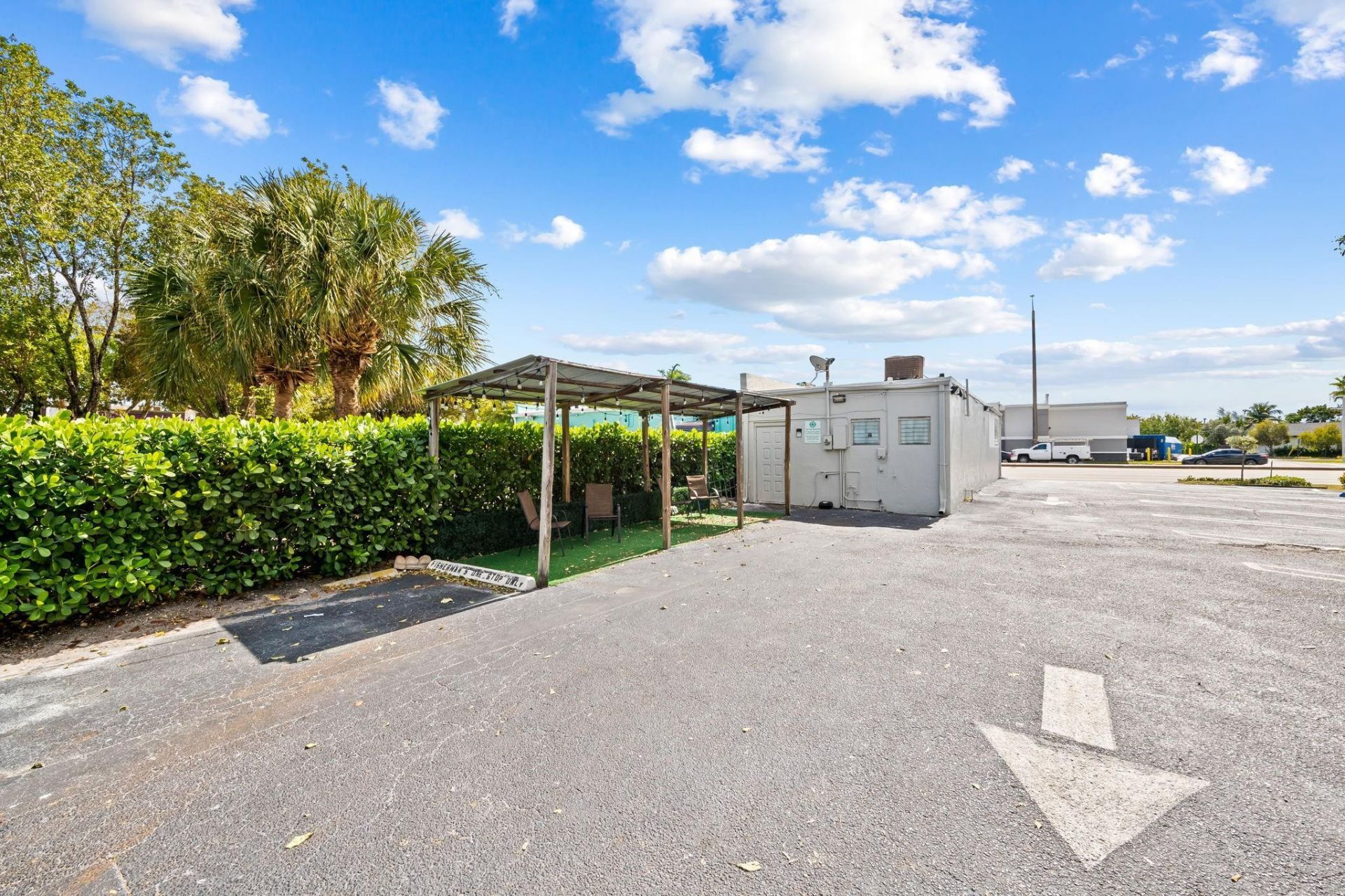 1649 E Sample Road, Pompano Beach, FL 33064 Photo