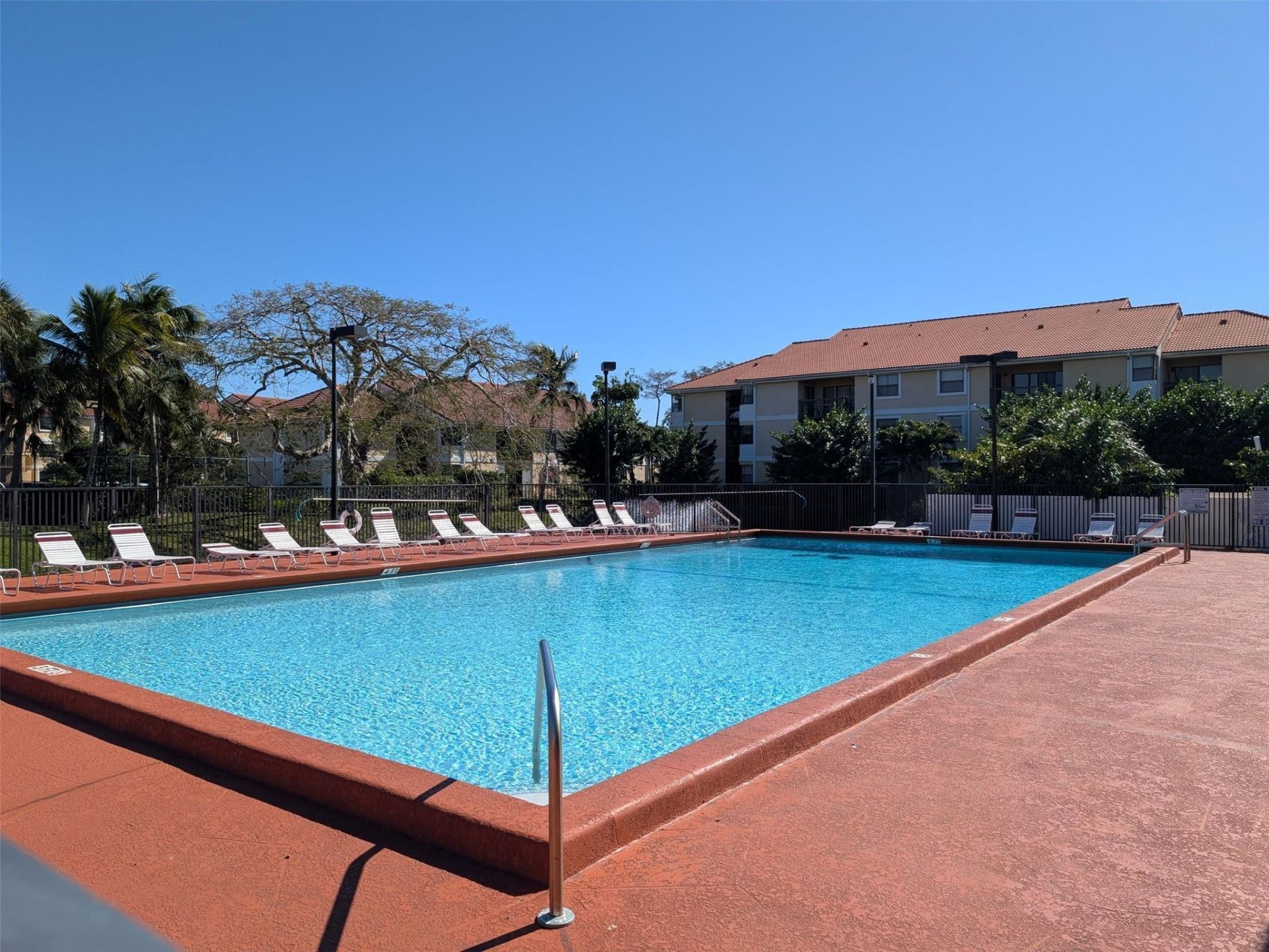 5741 Riverside Drive, Unit 201, Coral Springs, FL 33067 Photo