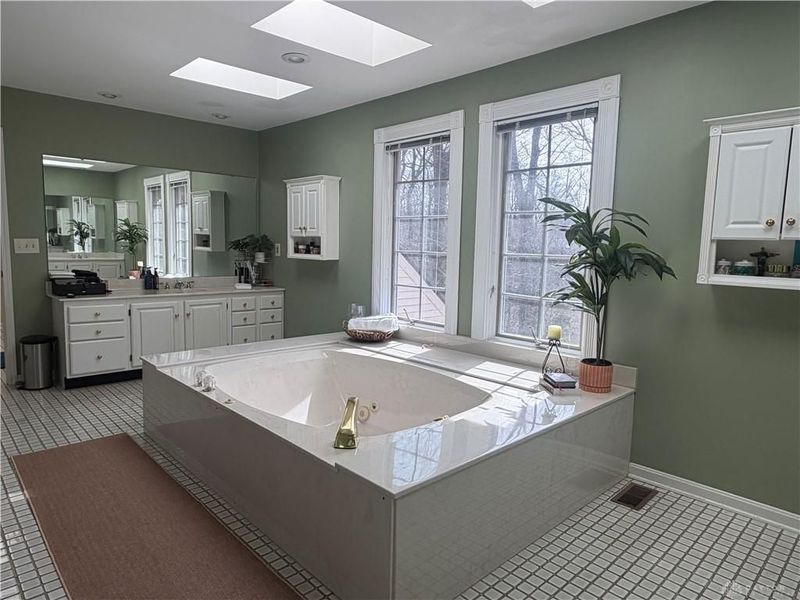 7815 Bennington Drive, West Chester Township, OH 45241 Photo 32