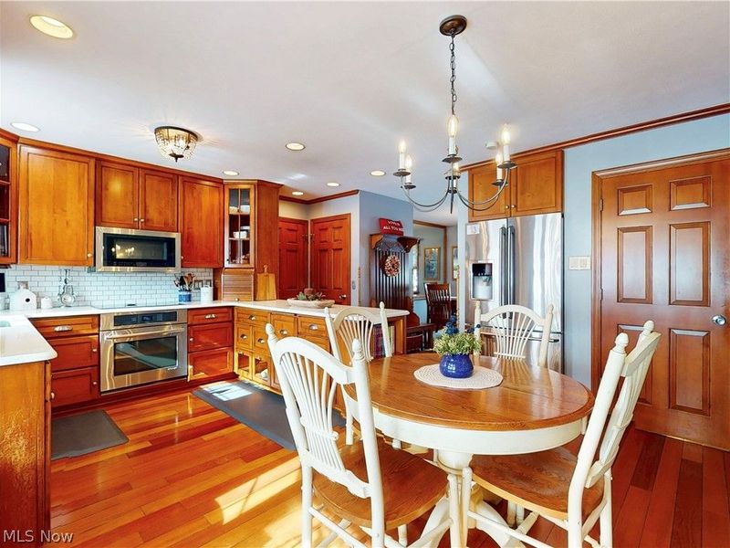 4804 White Oaks Drive, Steubenville, OH 43953 Photo 10