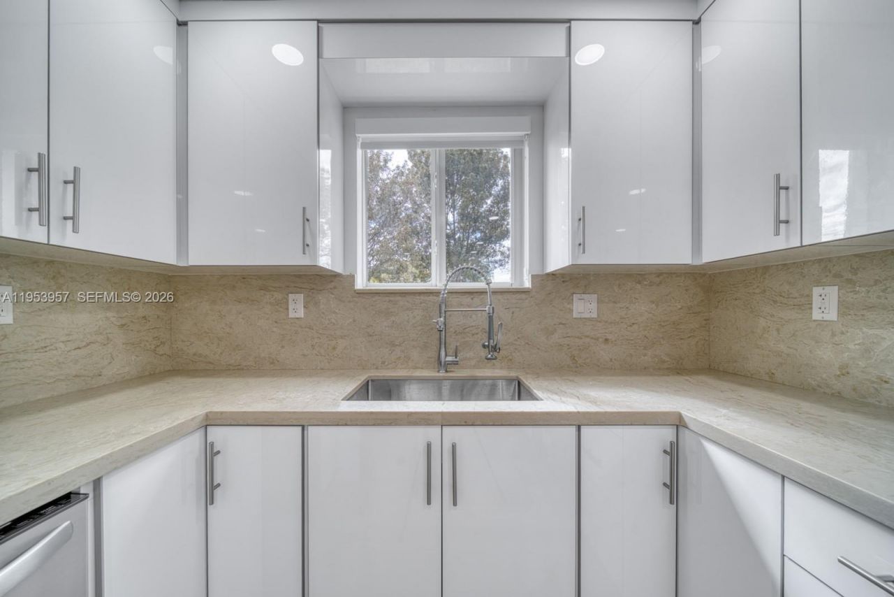 4345 SW 5th Ter, Miami, FL 33134 Photo