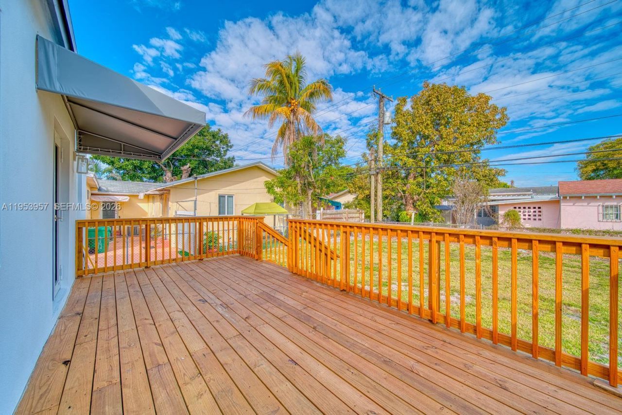 4345 SW 5th Ter, Miami, FL 33134 Photo