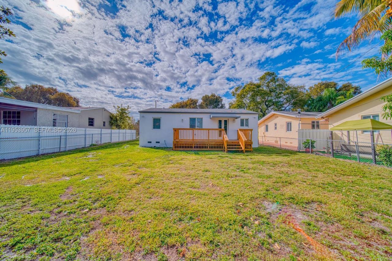 4345 SW 5th Ter, Miami, FL 33134 Photo