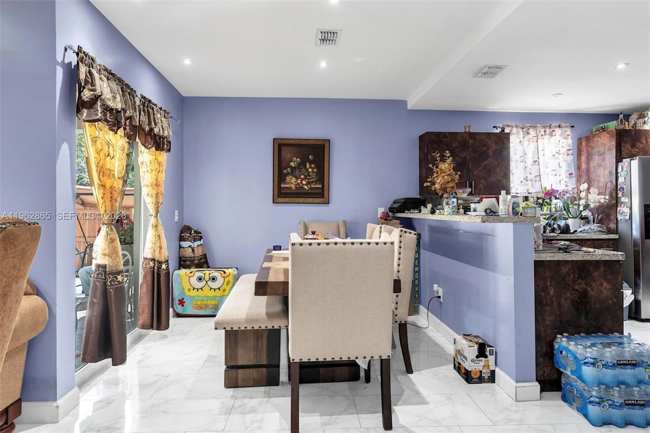 12201 SW 194th Ter, Miami, FL 33177 Photo