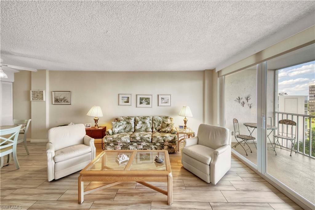 3 Bluebill Ave, Unit 808, Naples, FL 34108 Photo