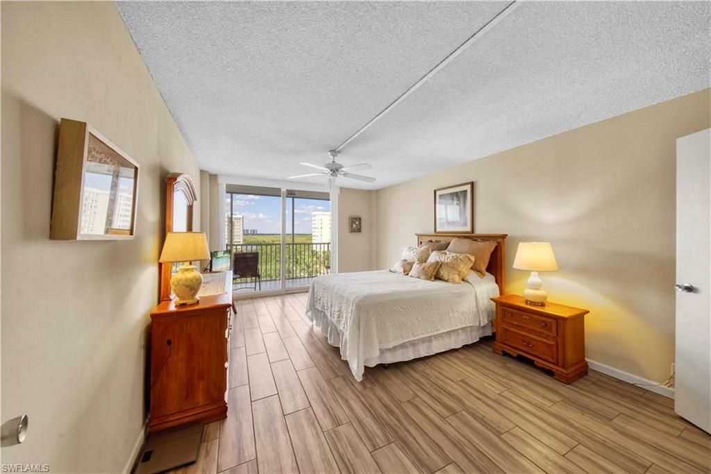 3 Bluebill Ave, Unit 808, Naples, FL 34108 Photo