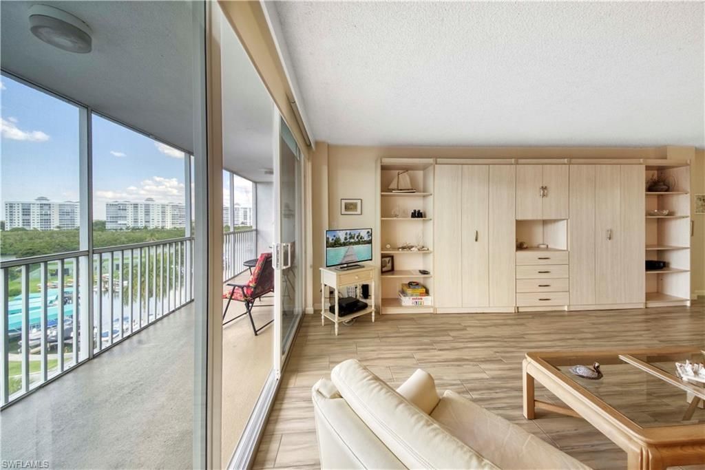 3 Bluebill Ave, Unit 808, Naples, FL 34108 Photo