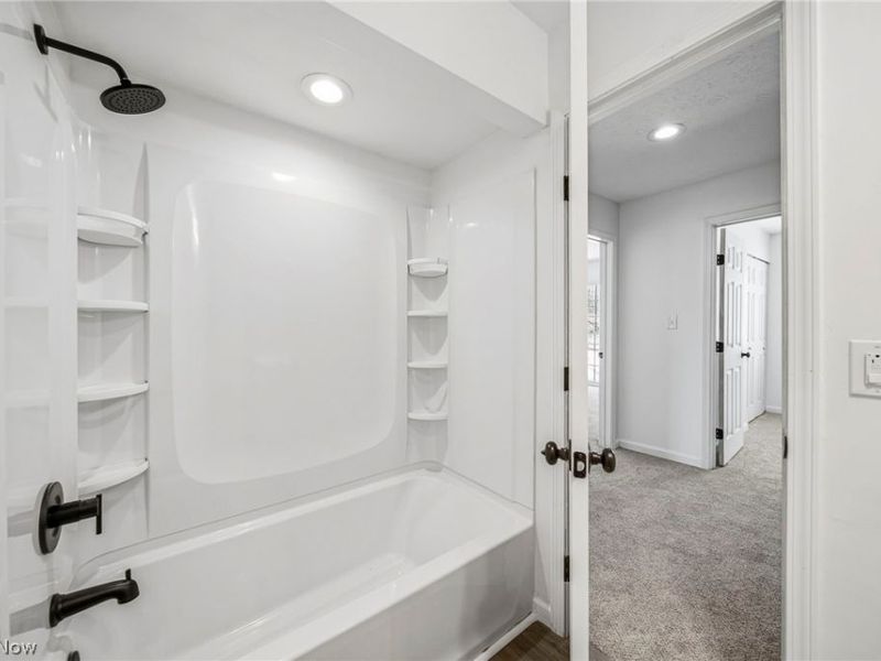 824 S Chillicothe Road, Unit 9, Aurora, OH 44202 Photo 13