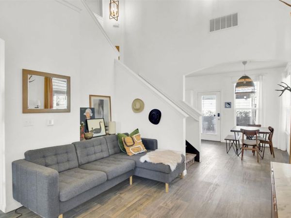 2208 Arborside DR, Austin, TX 78754