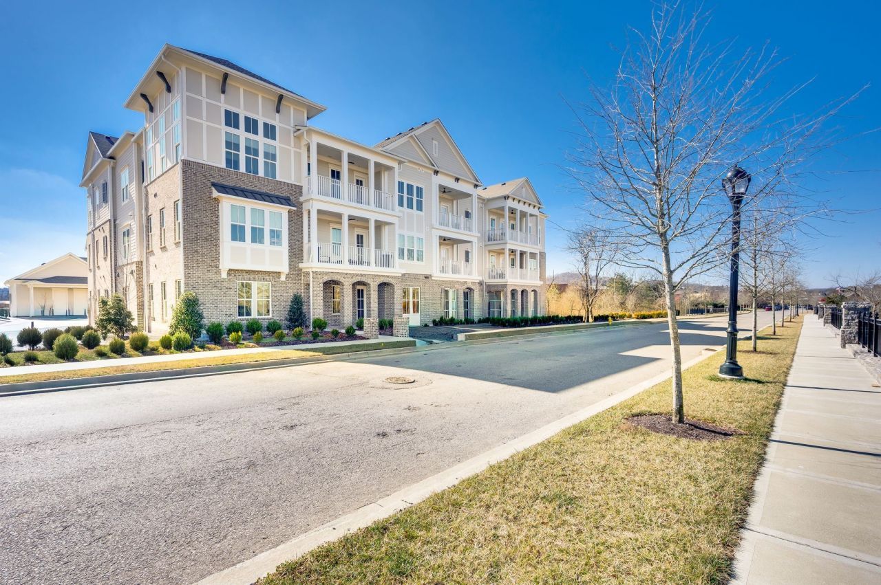 6037 Whitman Rd, Franklin, TN 37064 Main Photo