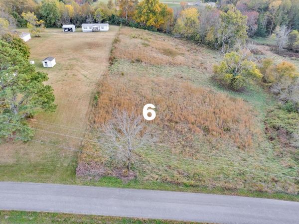 4200 Will Thompson Rd , Walling, TN 38587