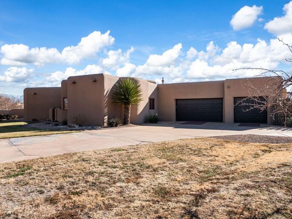 9 W Alary Lane, Corrales, NM 87048