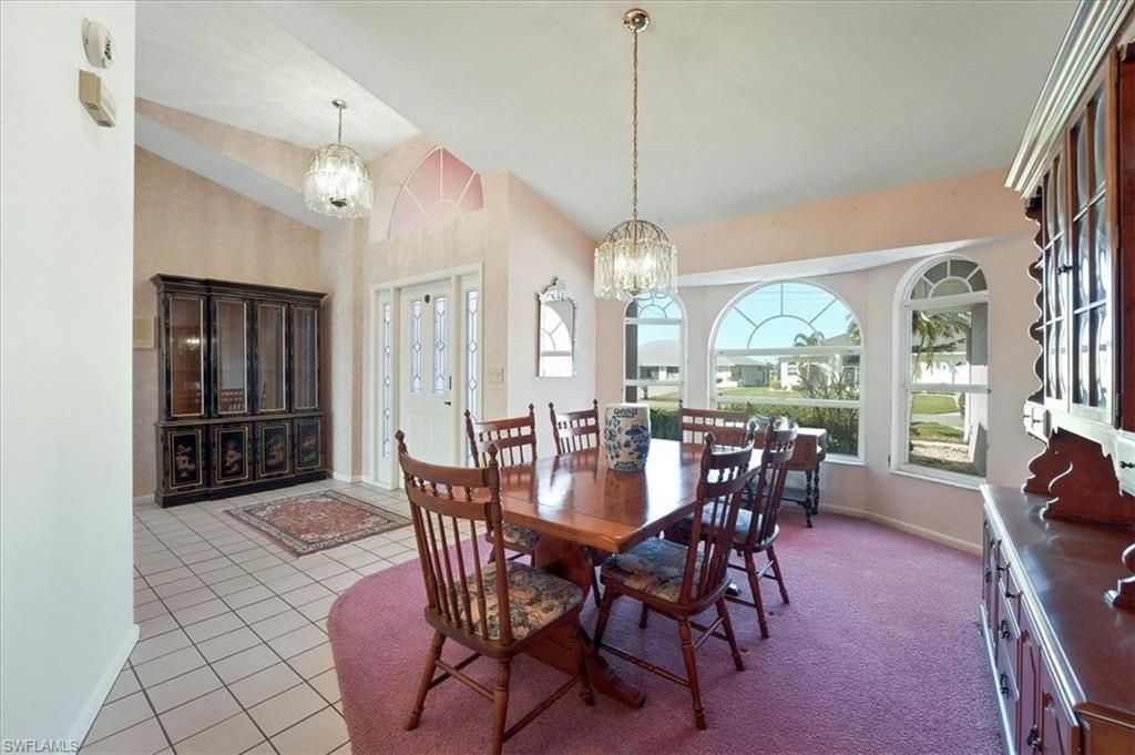 1120 SE 1st Ter, Cape Coral, FL 33990 Photo