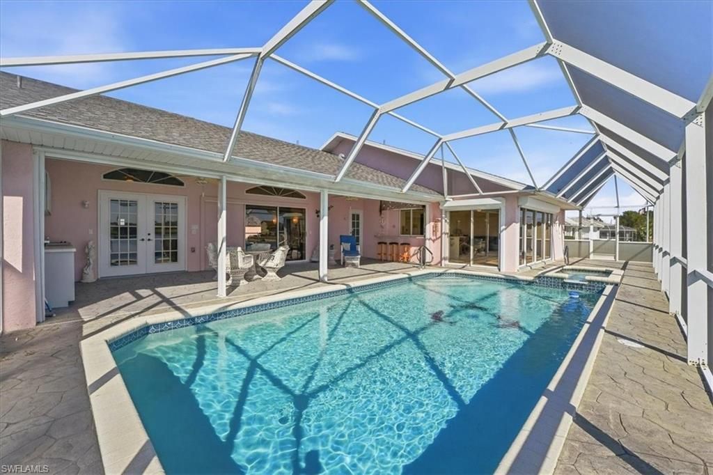 1120 SE 1st Ter, Cape Coral, FL 33990 Photo